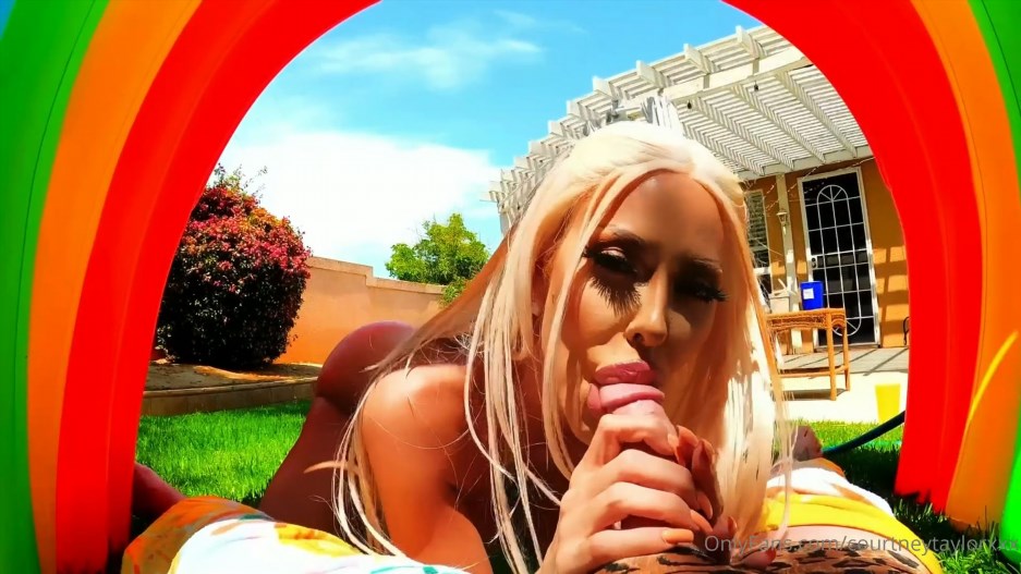 Courtney Taylor – Wanna Have Some Fun in the Sun